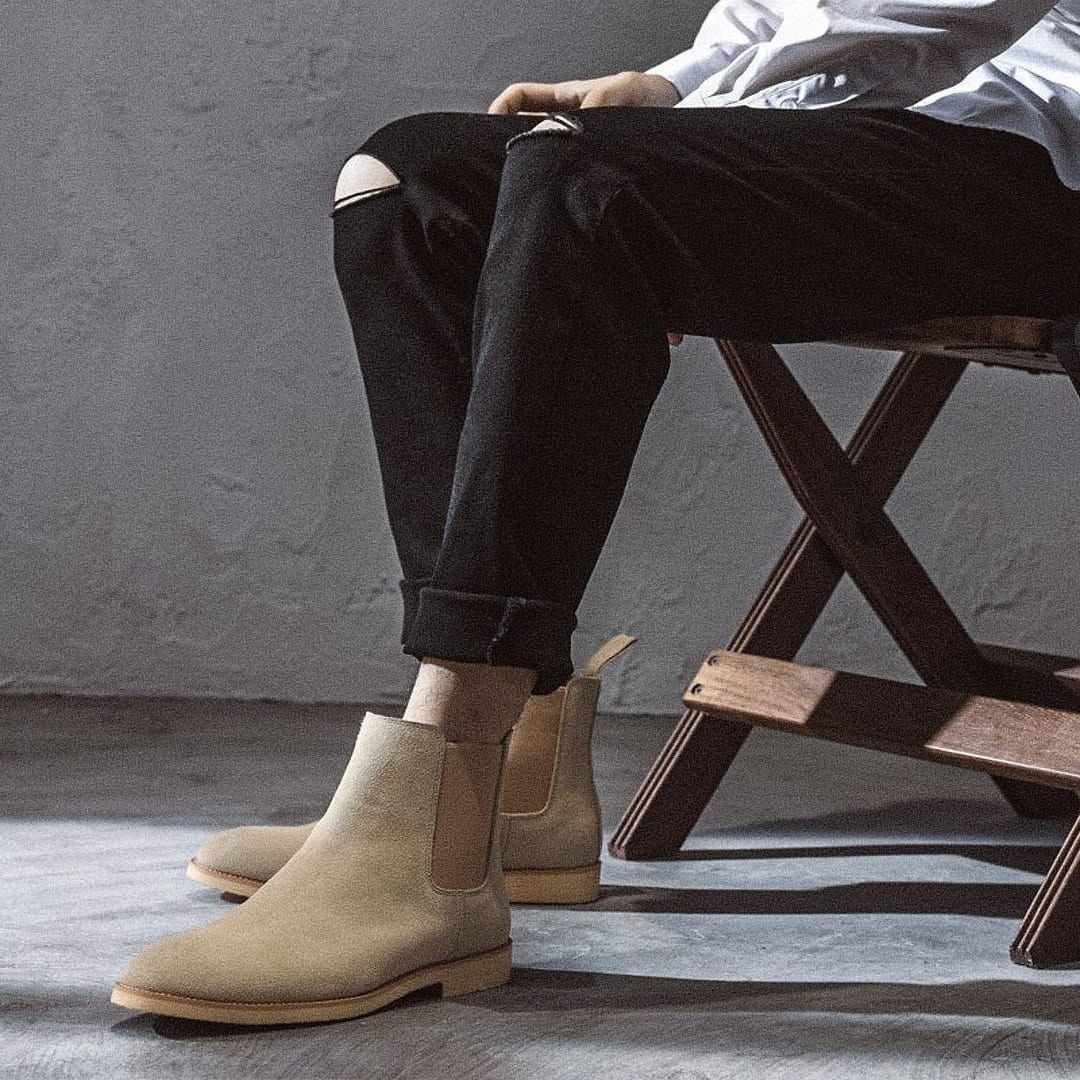 Bota Chelsea Invoux Camden em Couro Premium